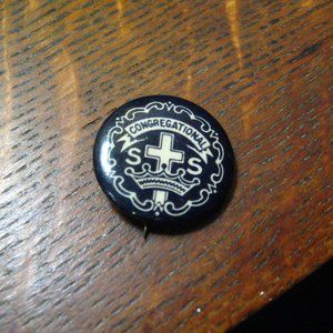 ⛪️ Christian Church Lapel Pin